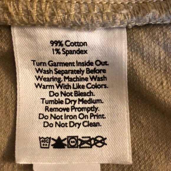 Eddie Bauer tan jean shorts - Picture 5 of 5